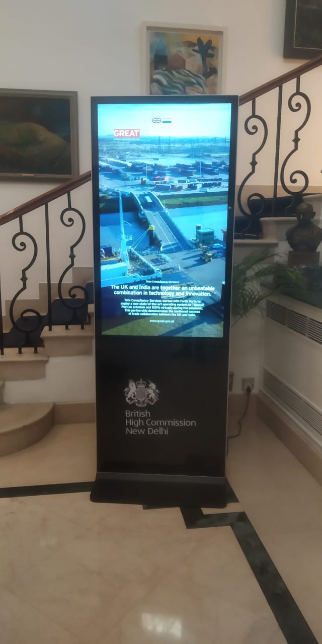 Aero display solution