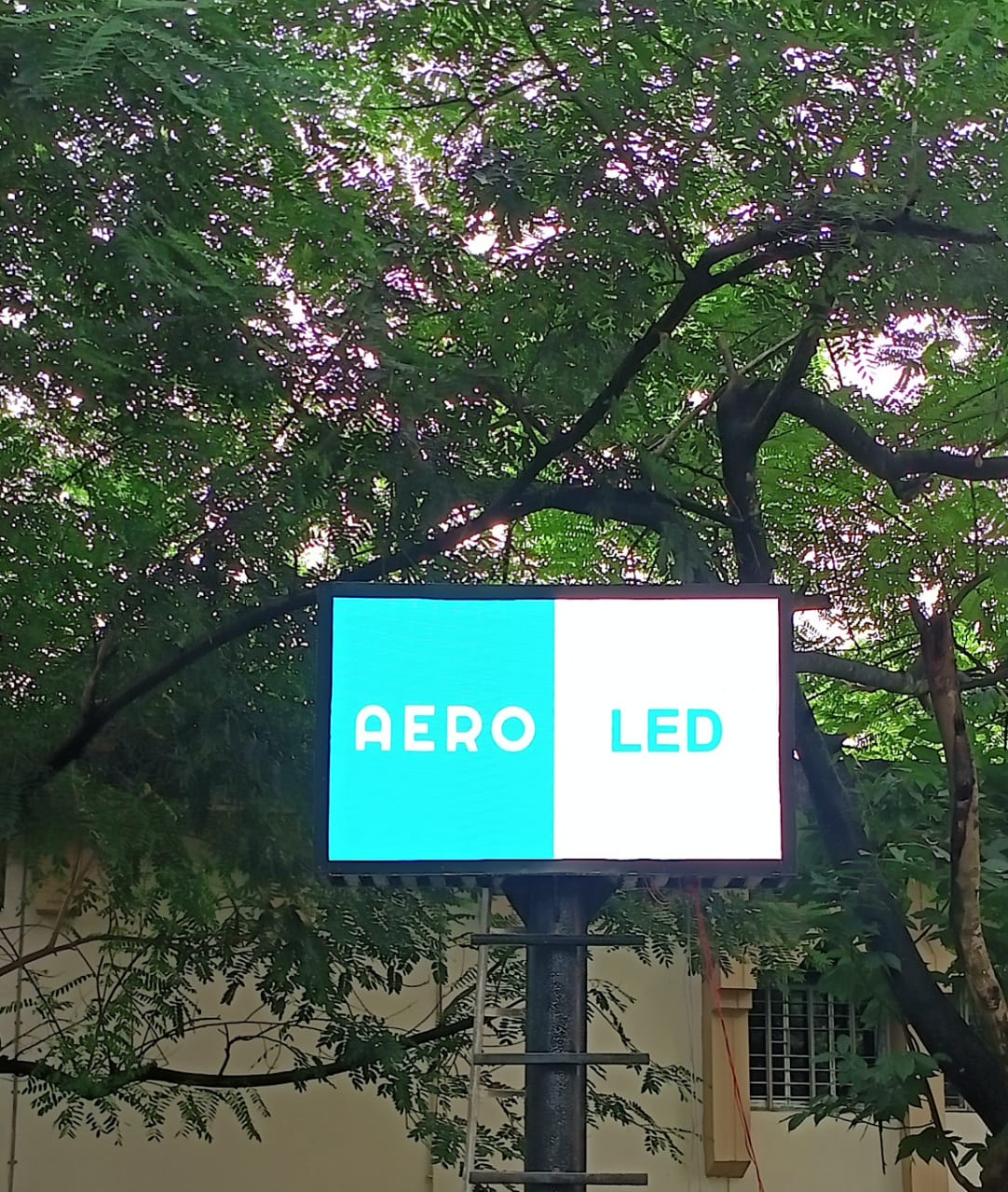 aero led1
